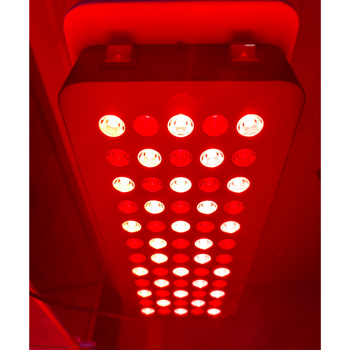 Blisspod Malmo | Sauna infrarouge avec panneau de lumière rouge | Jusqu’à 2 personnes